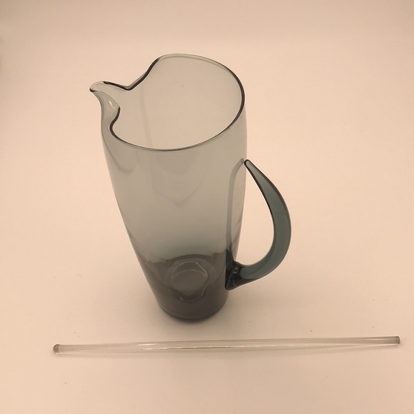 VTG MCM 60's Morgantown Normandie Smoke Glass Cocktail/Martini Pitcher & Stirrer - Picture 8 of 10